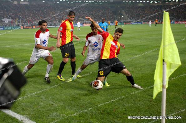 Noumandiez arbitrant la finale retour de la CAF Champions League 2011. (Photo CHALA)
