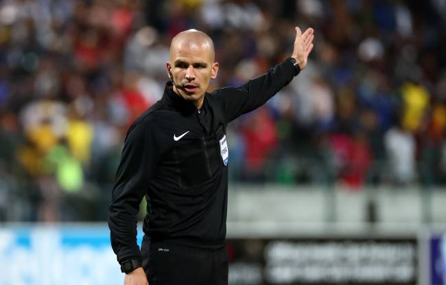 South Africa's Victor Gomes will referee the tricky Tunisia derby between fierce rivals Etoile Sportive du Sahel and Esperance Sportive de Tunis on Friday evening.... Photo | Chris Ricco | BackpagePix