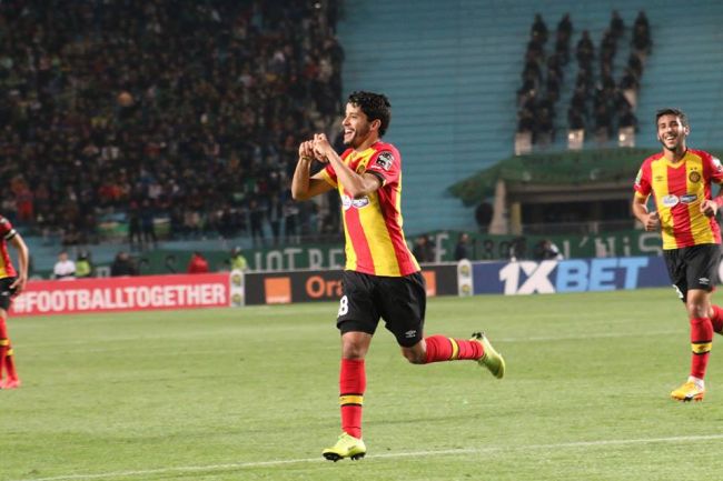 EST - CSC: Saâd Bguir gave Esperance the lead with two magnificent strikes before Franck Kom made it 3 - 1. Photo | Espace Manager