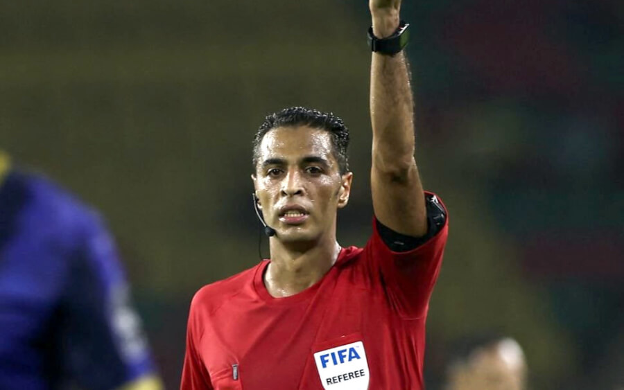 L'arbitre international égyptien Amin Mohamed Omar désigné pour le match face à la JS Kabylie (Getty Images)