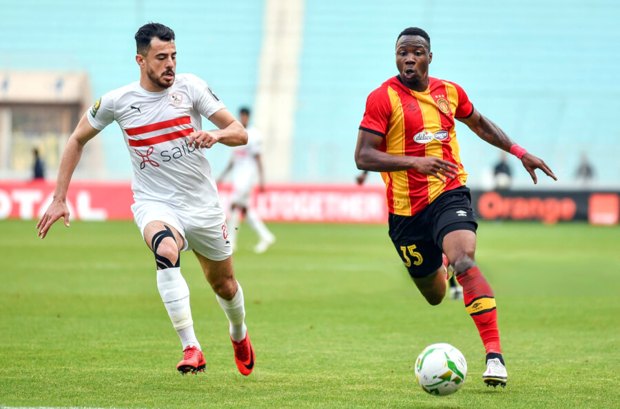 Mahmoud Hamdi et William Togui lors de la dernière opposition entre l'Espérance et la Zamalek SC à Radès (3-1) en Ligue des champions 2021, le 6 mars 2021. (Getty Images)