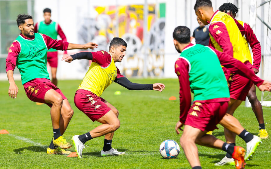 Les joueurs sang et or à l'entraînement au Parc B préparant leur prochain match face au Stade Tunisien. (Photo est.org.tn)
