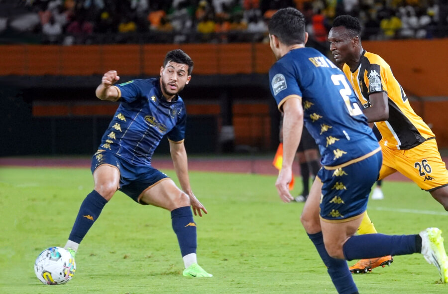 Tka et ses coéquipiers ont arraché la victoire aux tirs au but face à l'ASEC Mimosas et se qualifient pour les demi-finales de la Ligue des champions. (Photo CAFOnline.com)