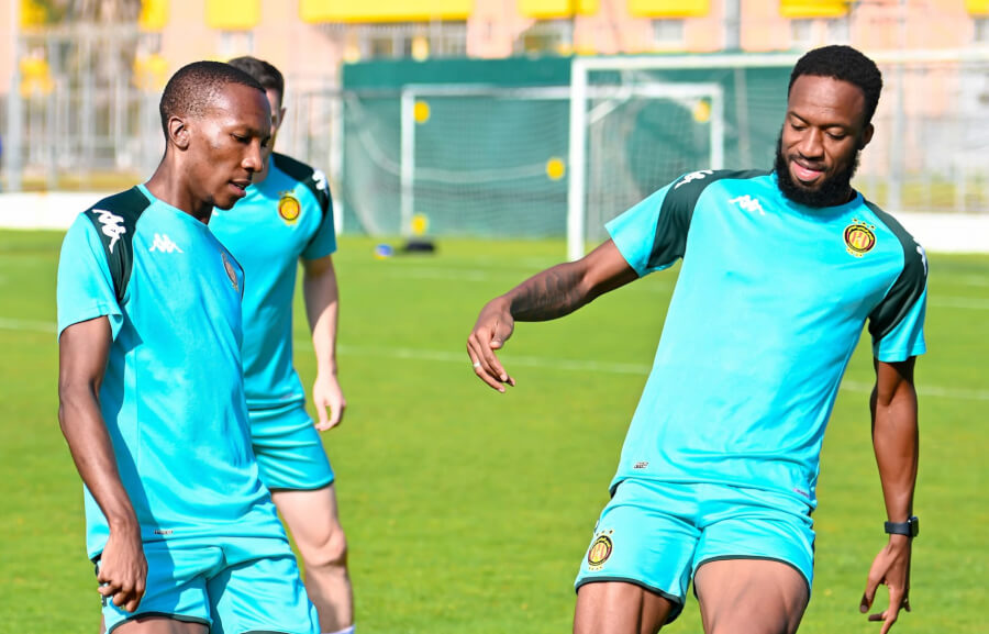 Elias Mokwana et Roger Aholou à l'entraînement au Parc B. (Photo est.org.tn)