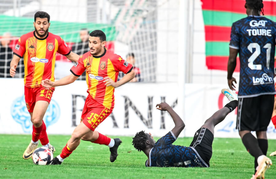 La nouvelle recrue Chiheb Jebali alignée pour le première fois contre le Stade Tunis au stade Hédi Ennifer le 8 février 2025. (Photo est.org.tn)