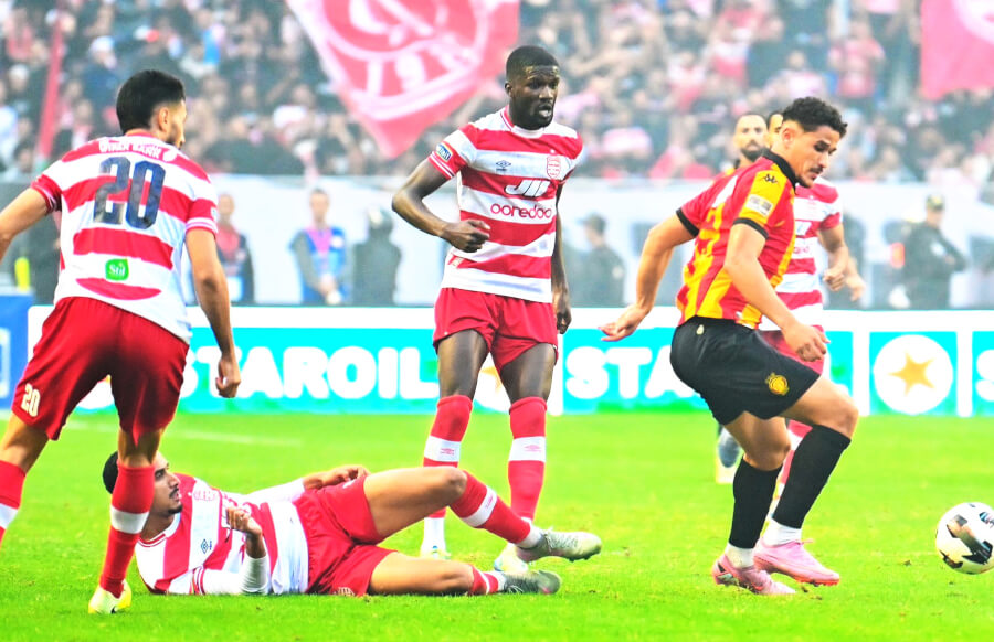 L'attaquant Achref Jabri lors du derby face au Club Africain, le 9 novembre 2025 au stade de Radès. (Photo est.org.tn)