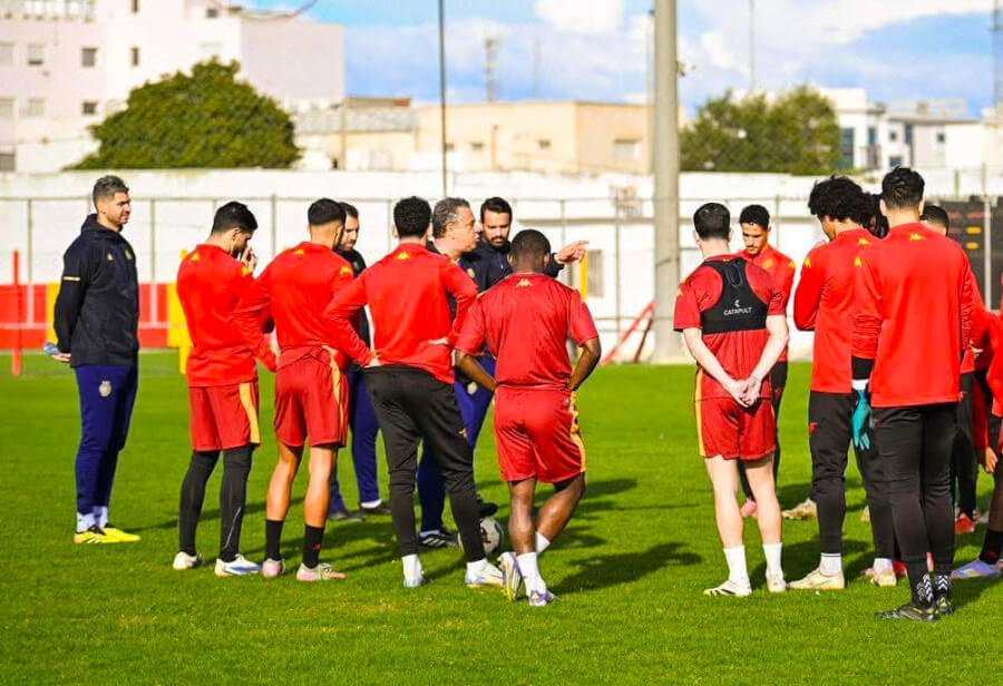 Les joueurs de l'Espérance à l'entraînement au Parc B. (Photo Taraji+)