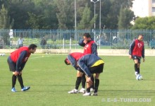 Joueurs sang et or à l'entraînement à l'annexe de Radès