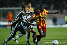 Henry Bienvenu contre l'Entente de Sétif, le 11 avril 2009. (Photo MSM)