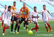 Hichri et Ben Mansour lors du match opposant l'Espérance de Tunis à l'Olympique du Kef, le 25 novembre 2012 à Radès. (Photo CHALA)